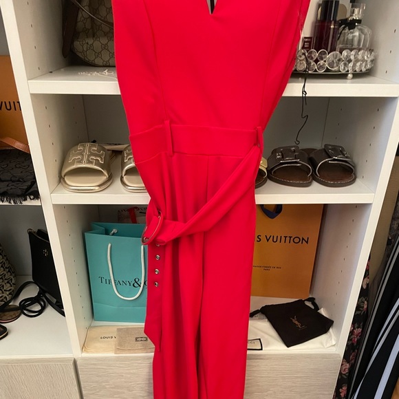 Brand new red jumpsuit ! - Picture 1 of 8